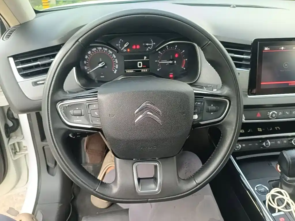 Citroen C5 — миниатюра 11