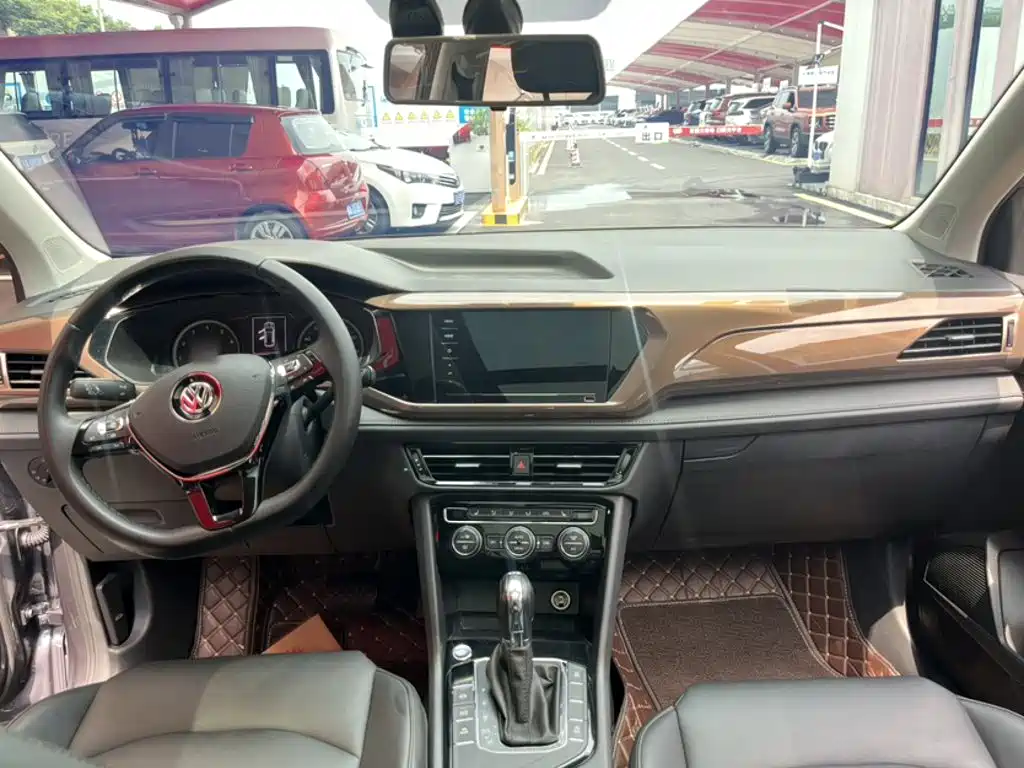 Volkswagen Tharu — миниатюра 12