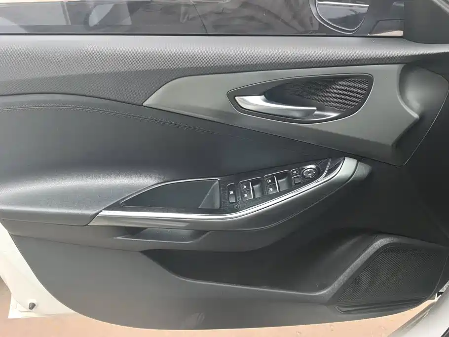 Hyundai Fista — миниатюра 7
