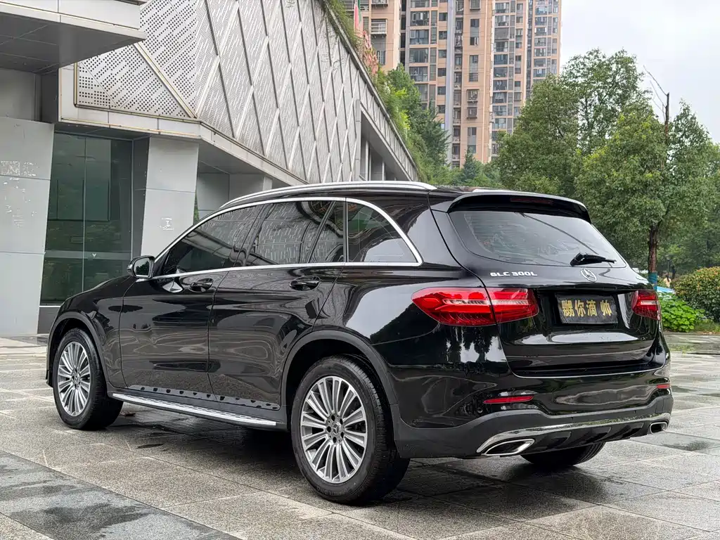 Mercedes-Benz GLC 2017 GLC 260 4MATIC