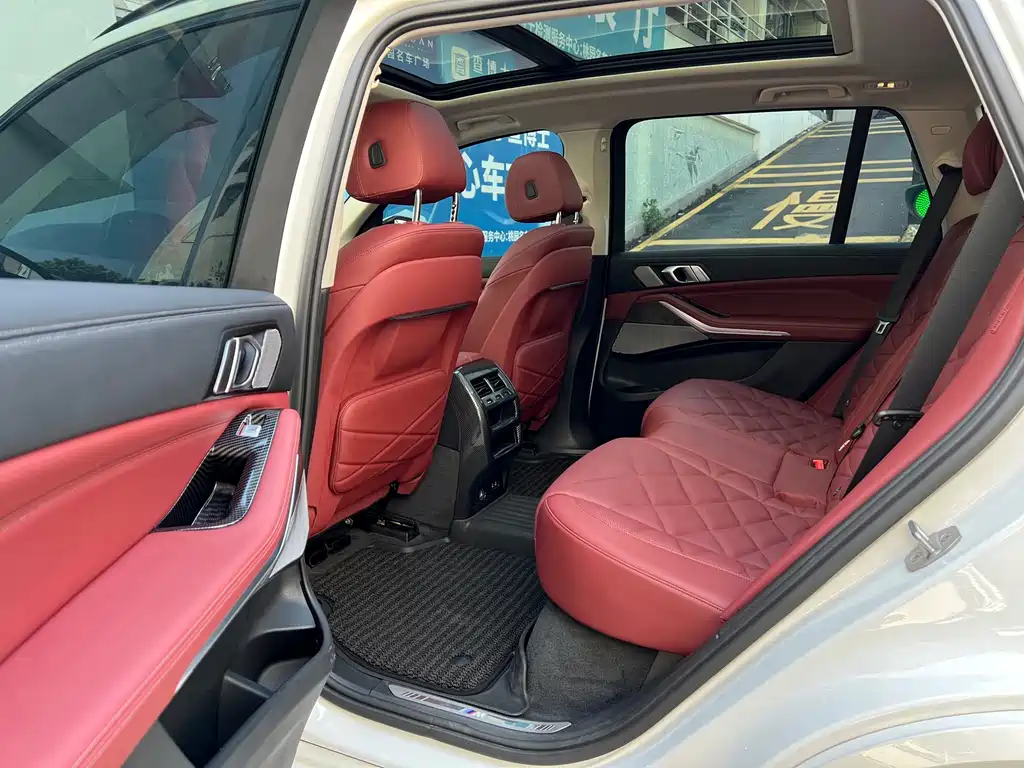 BMW X5 — миниатюра 13