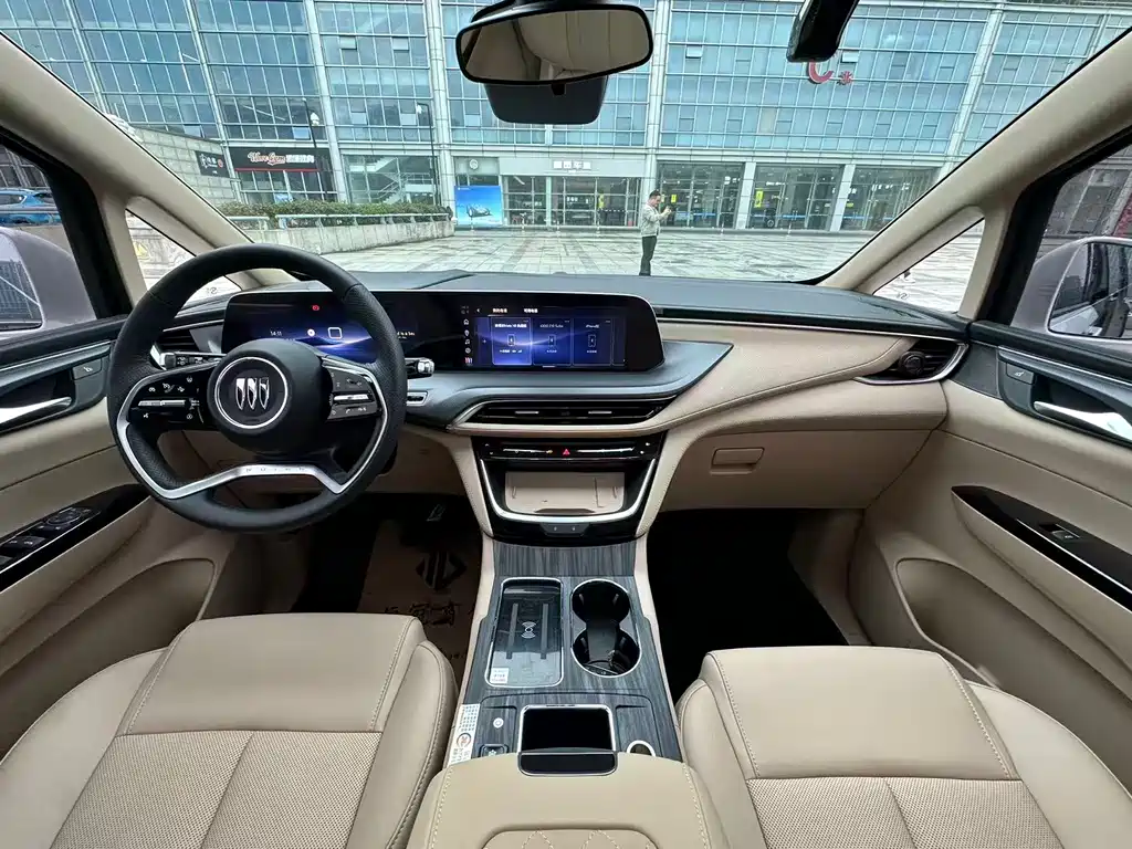 BUICK GL8 NEW ENERGY