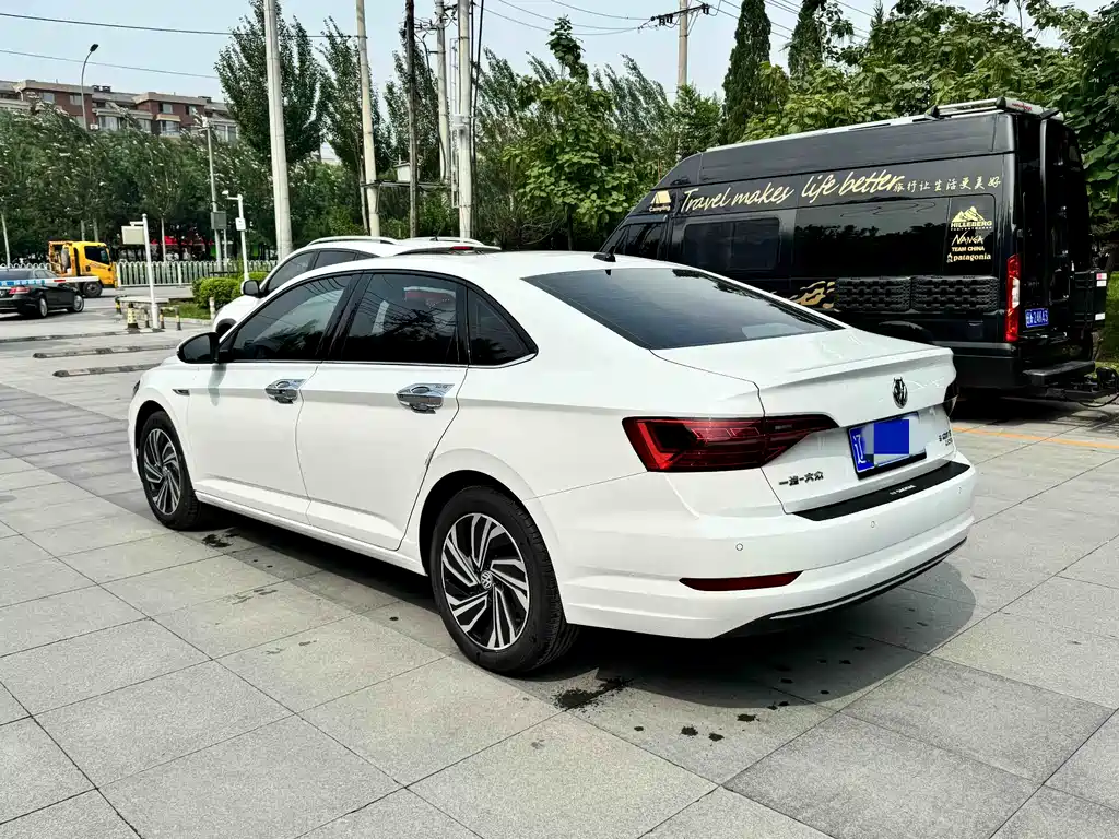 Volkswagen Sagitar 2021 280TSI DSG