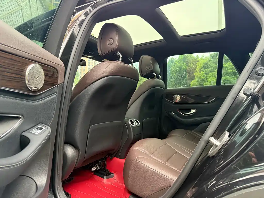 Mercedes-Benz GLC 2017 GLC 260 4MATIC