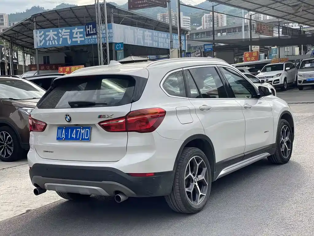 BMW X1 — миниатюра 4
