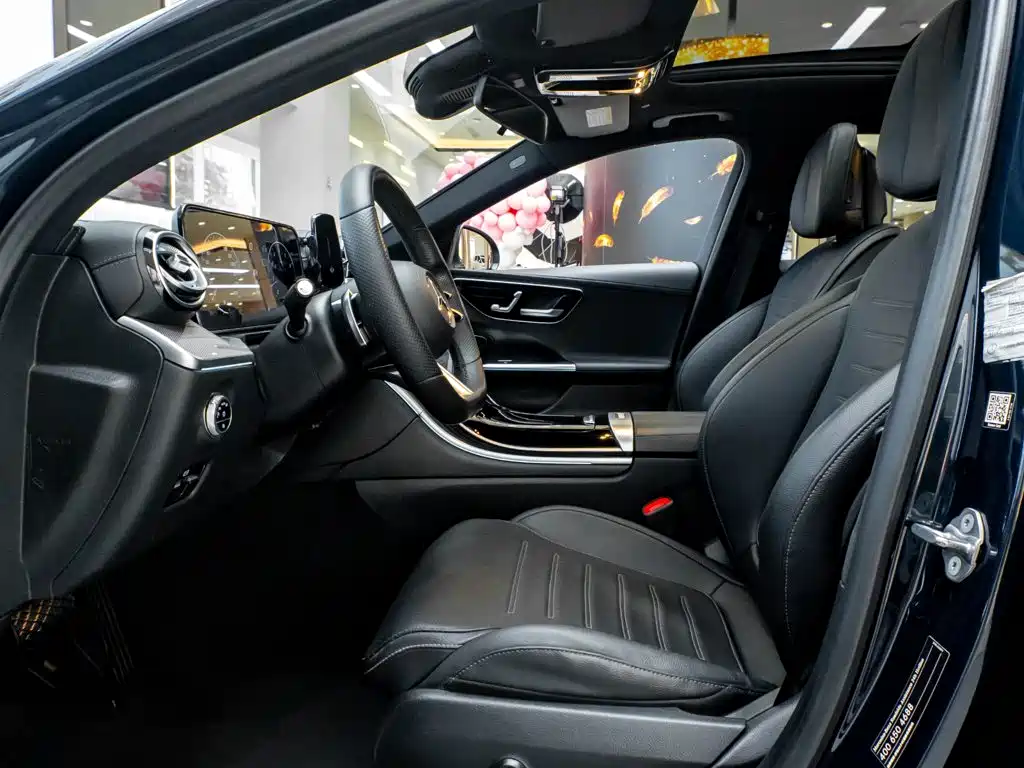 Mercedes-Benz C-Class — миниатюра 26
