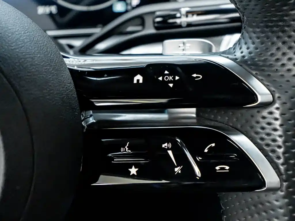Mercedes-Benz C-Class — миниатюра 18