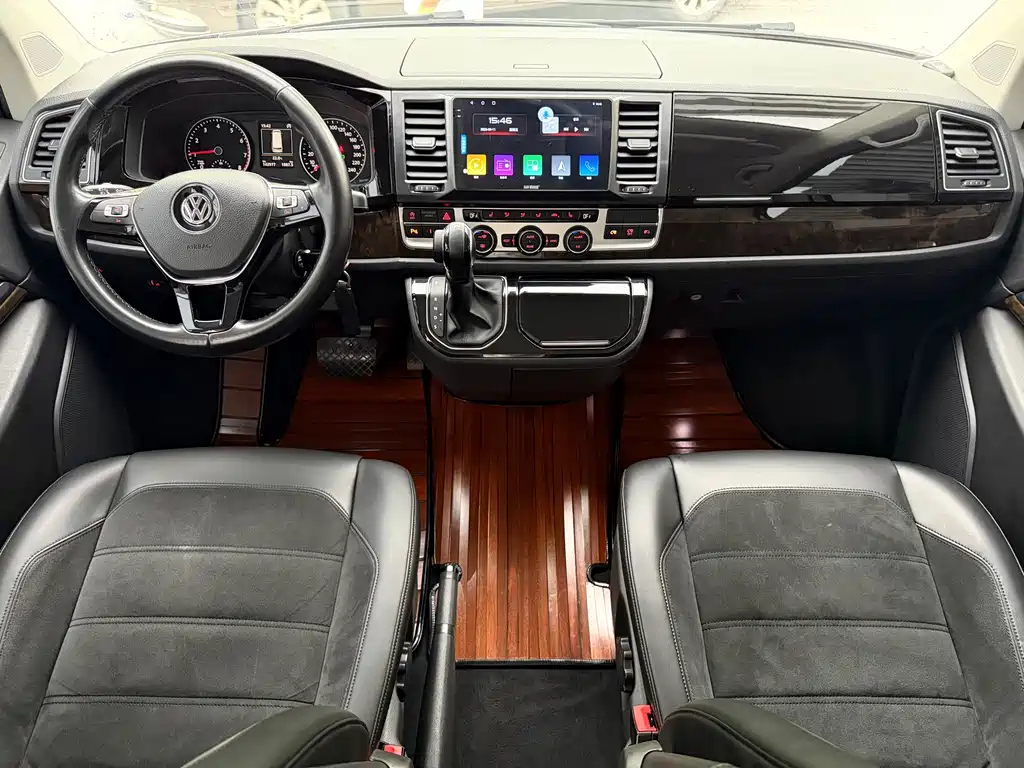 Volkswagen Multivan — миниатюра 11