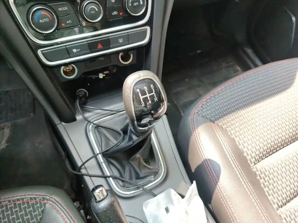 Chery Tiggo 3 — миниатюра 16