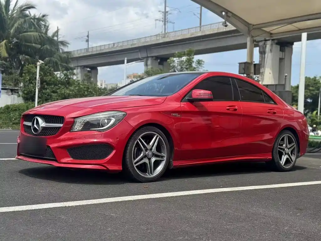 Mercedes-Benz CLA