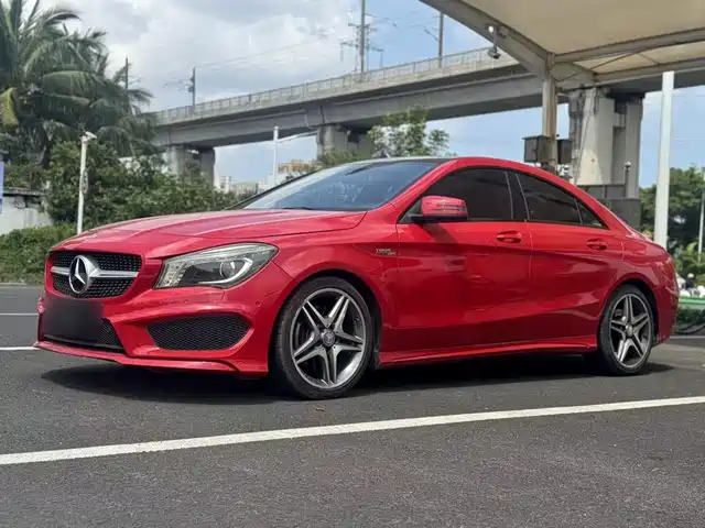 Mercedes-Benz CLA