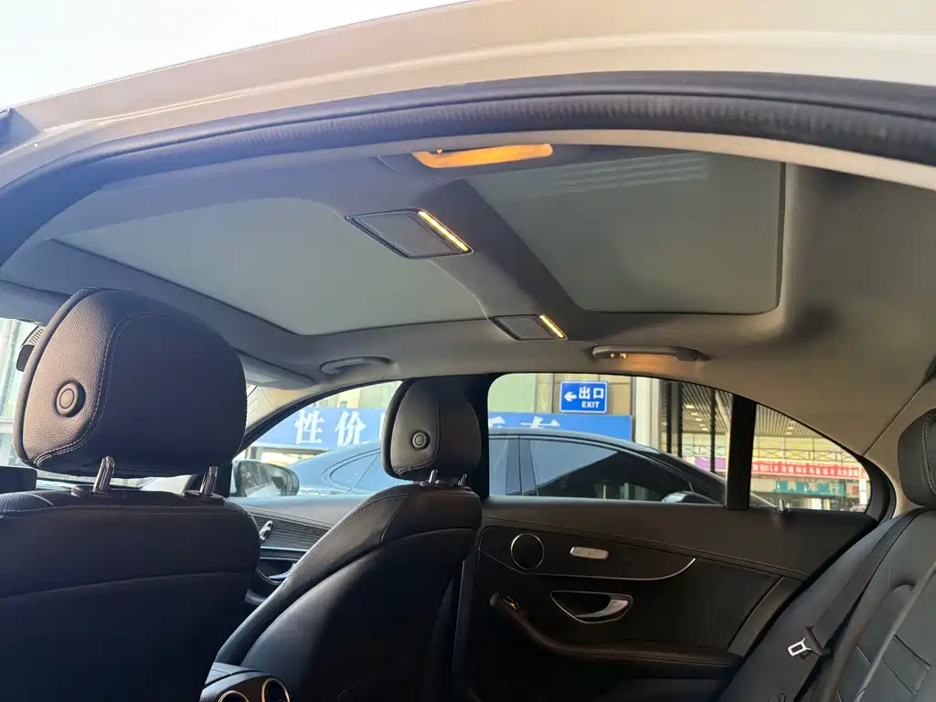 MERCEDES-BENZ C CLASS