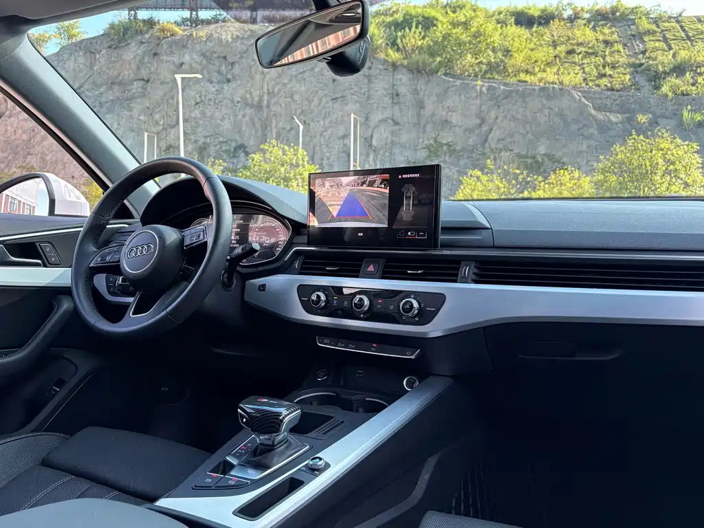 Audi A4L — миниатюра 6