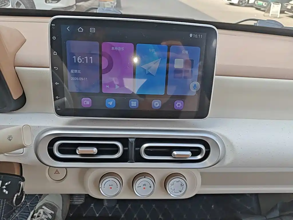 Wuling MINIEV — миниатюра 13