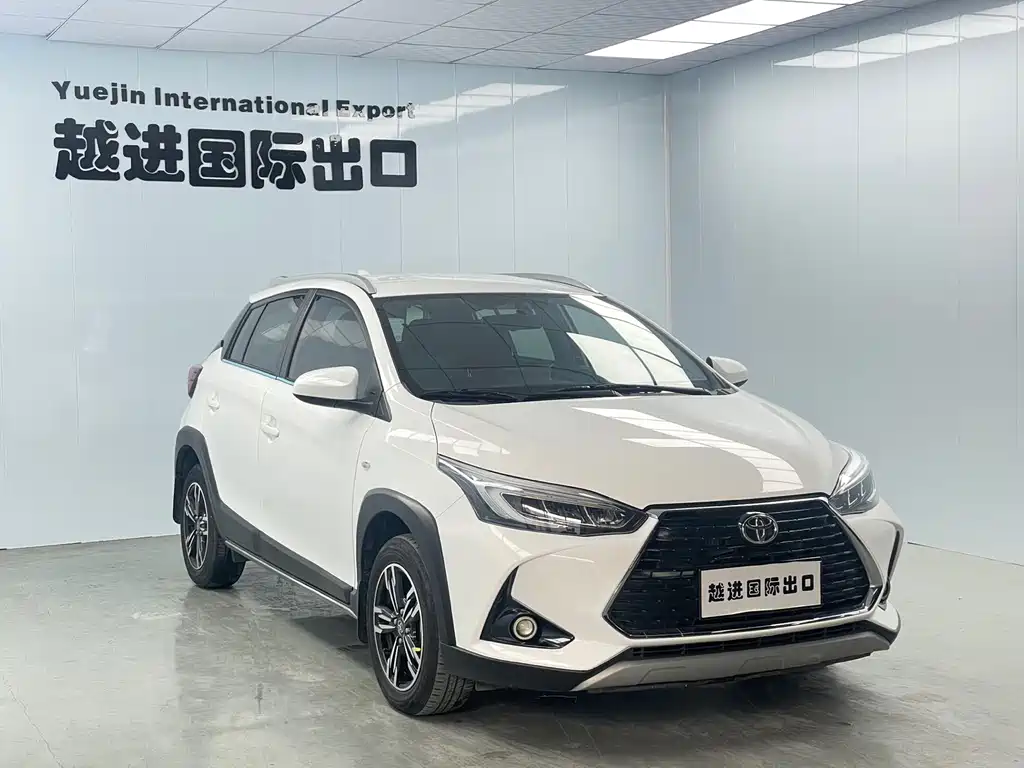 Toyota Yaris L — миниатюра 3