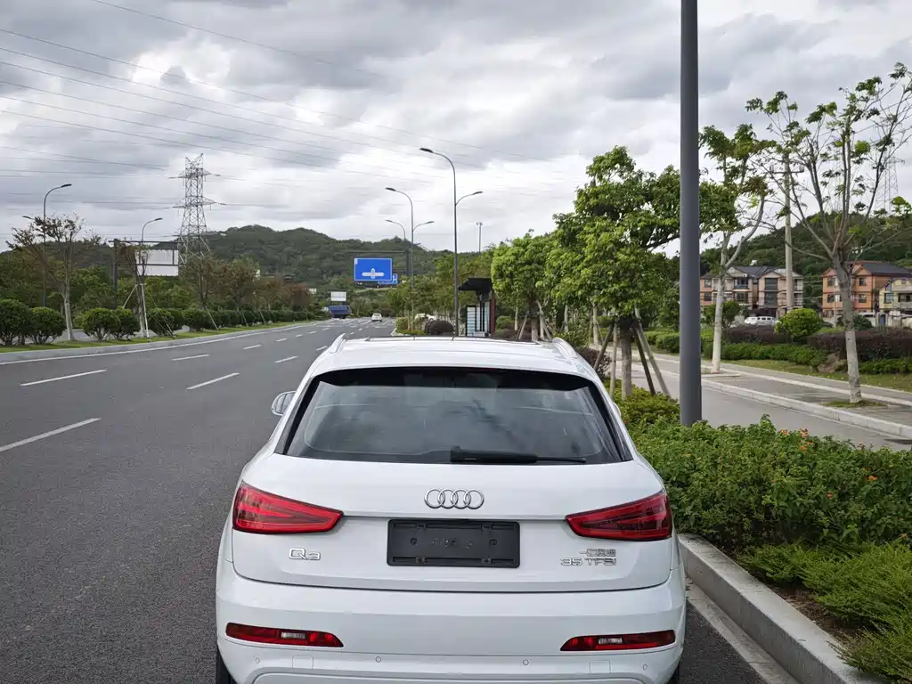 Audi Q3 — миниатюра 5
