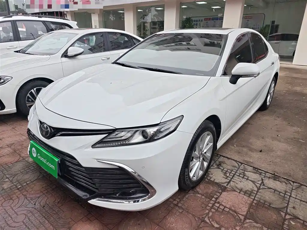 Toyota Camry 2022
