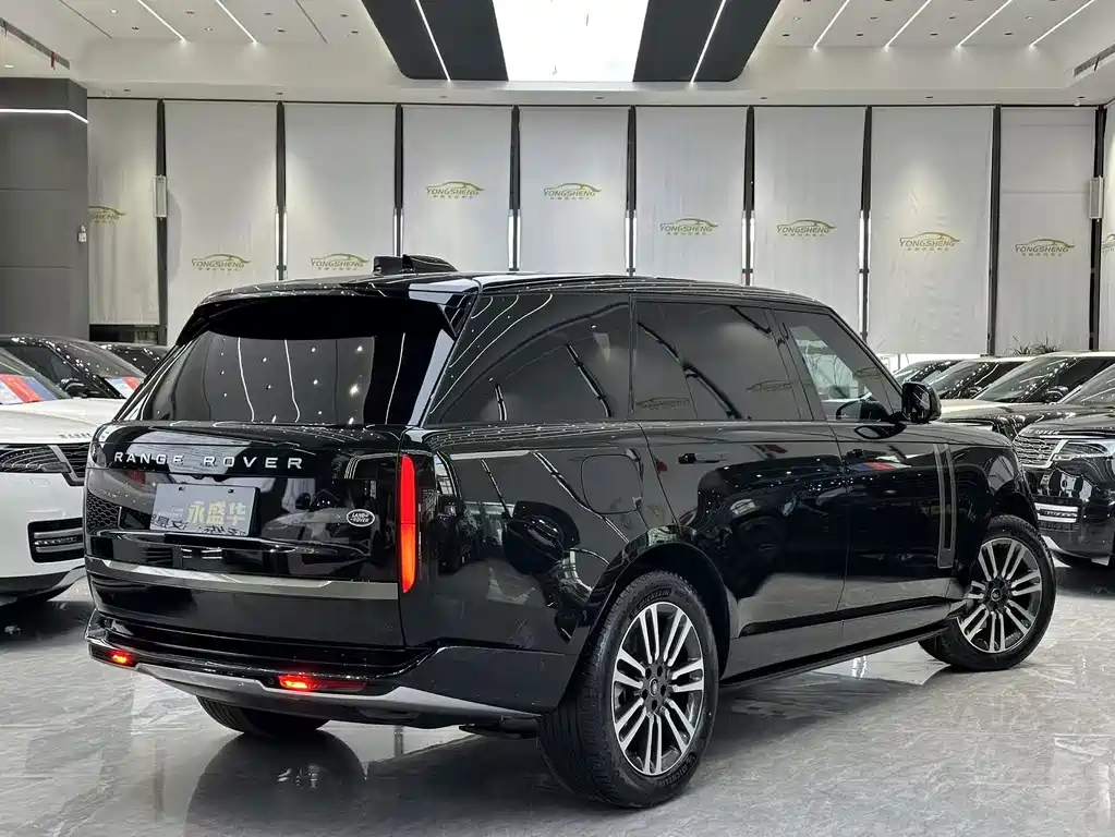 Land Rover Range Rover — миниатюра 2