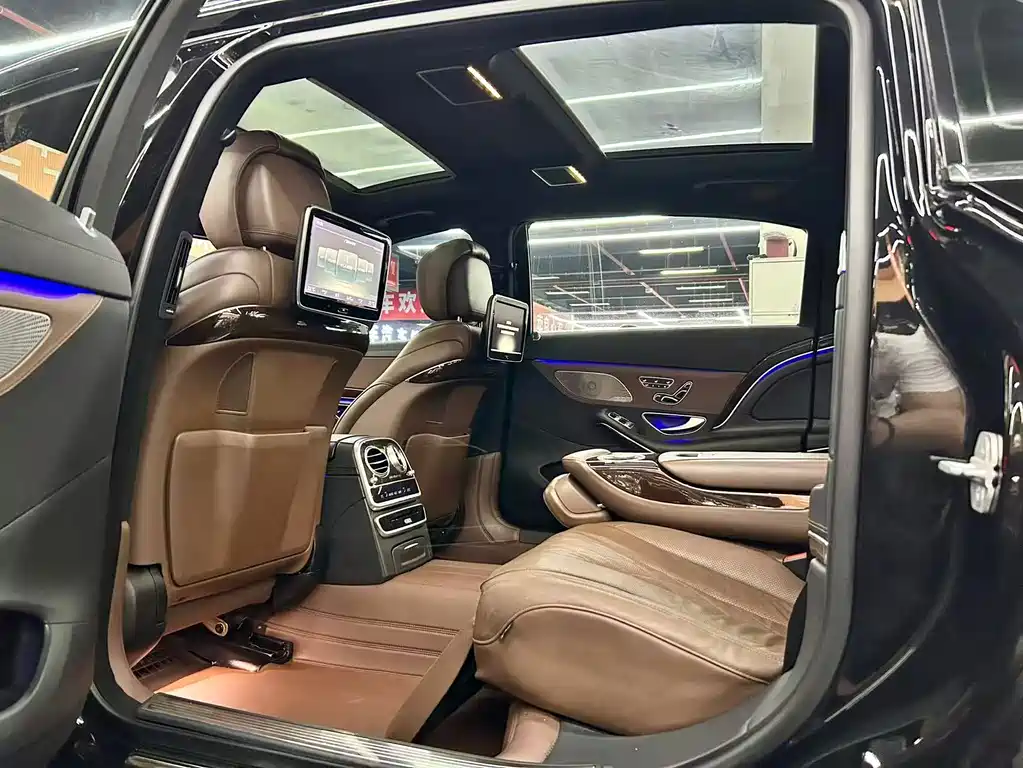 Mercedes-Benz S-Class — миниатюра 12