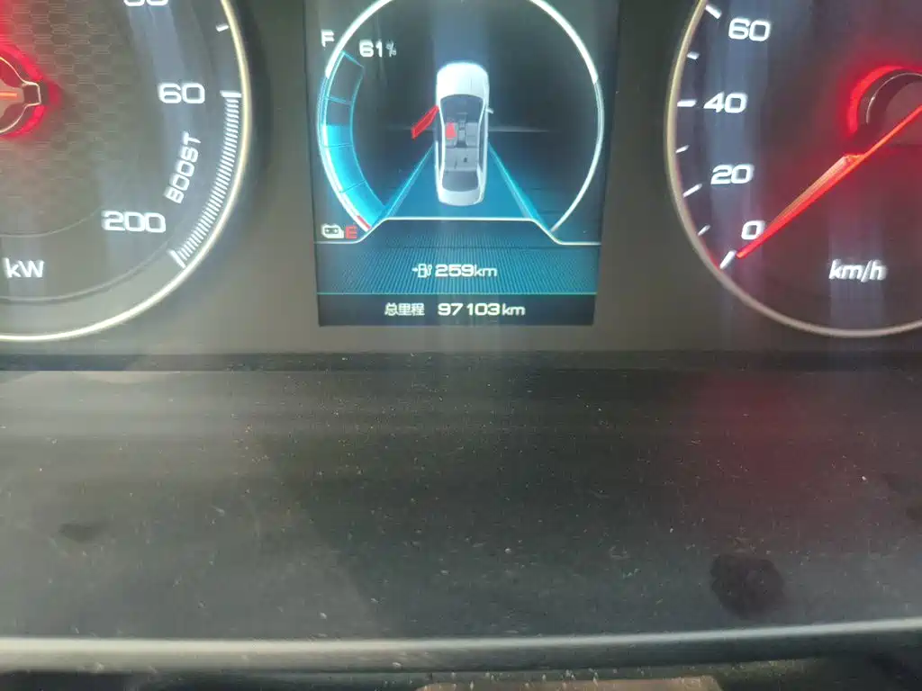 BYD Qin NEV — миниатюра 5