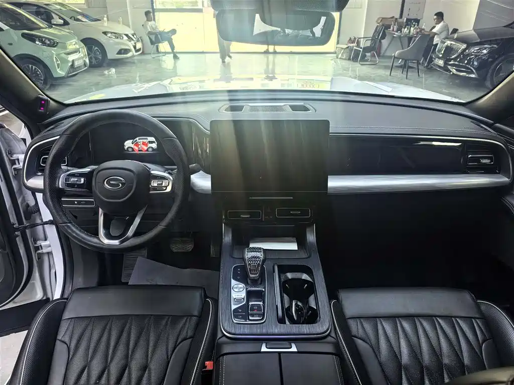GAC GS8 2022 2.0TGDI Luxury （ мест）