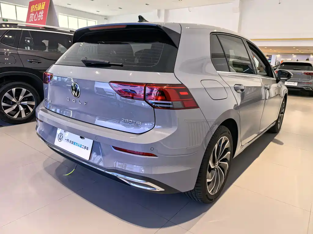 Volkswagen Golf — миниатюра 3