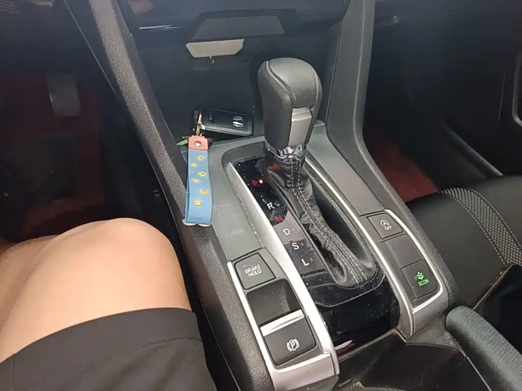 Honda Civic — миниатюра 14