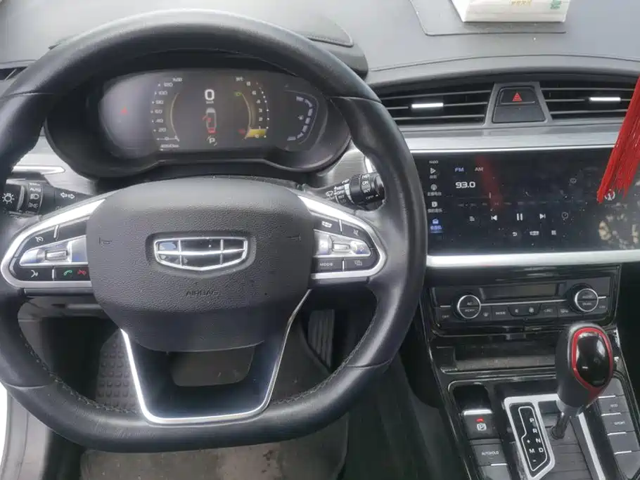 Geely Emgrand GS — миниатюра 12