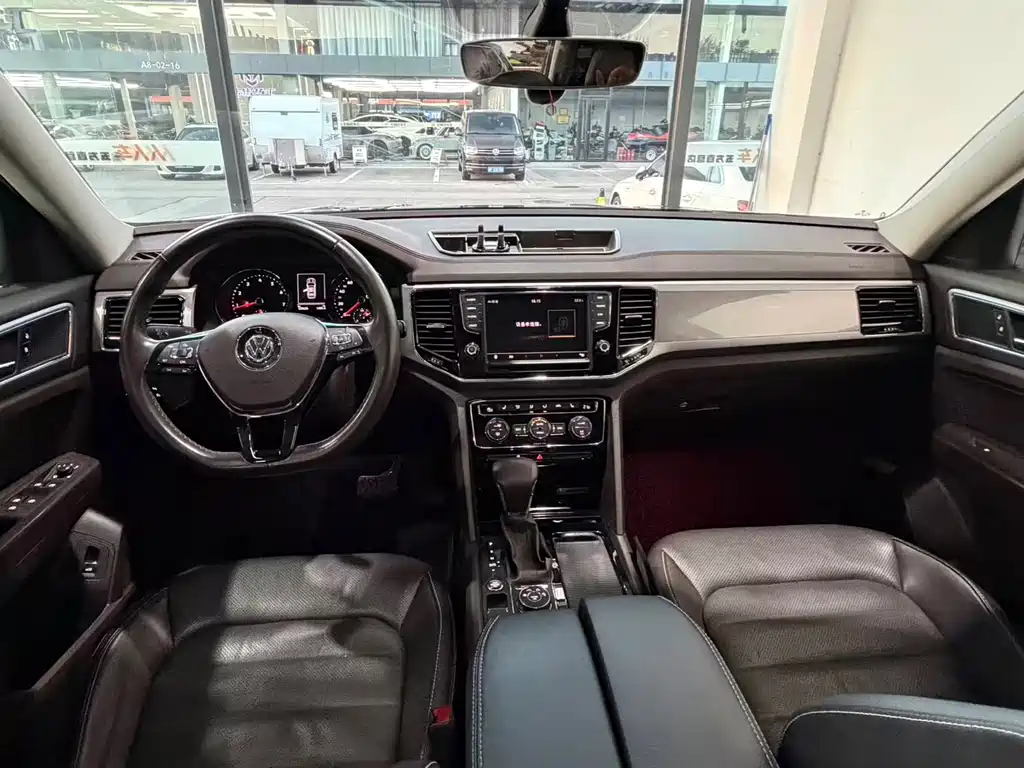 Volkswagen Teramont — миниатюра 15