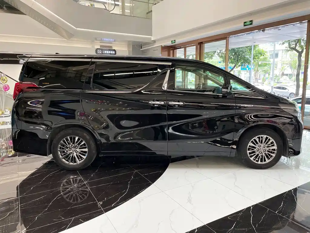 Toyota Alphard 2020 2.5L Luxury