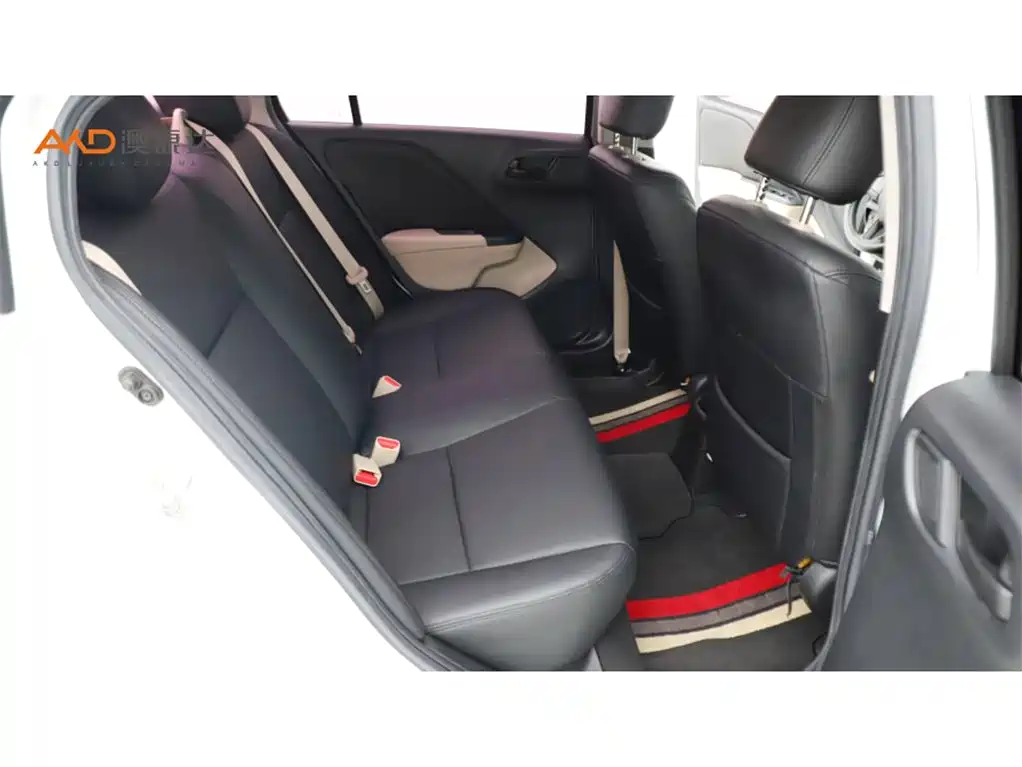 Honda City — миниатюра 8