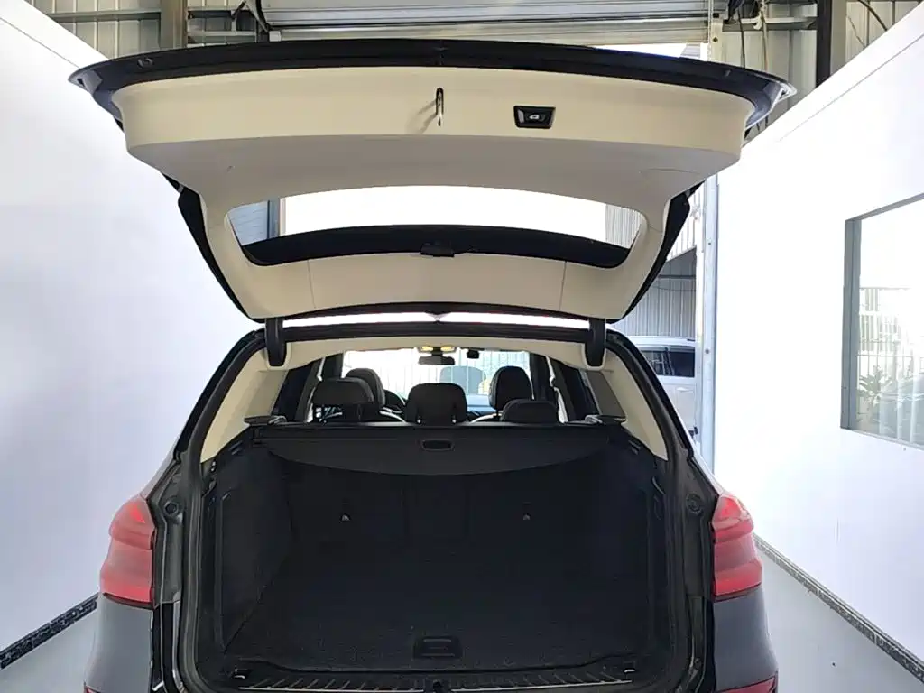 BMW X3 — миниатюра 19