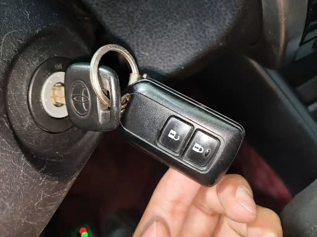 Toyota Yaris L — миниатюра 9