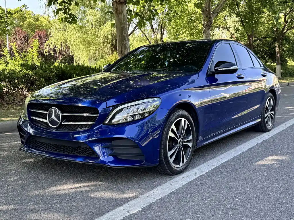 Mercedes-Benz C-Class 2019