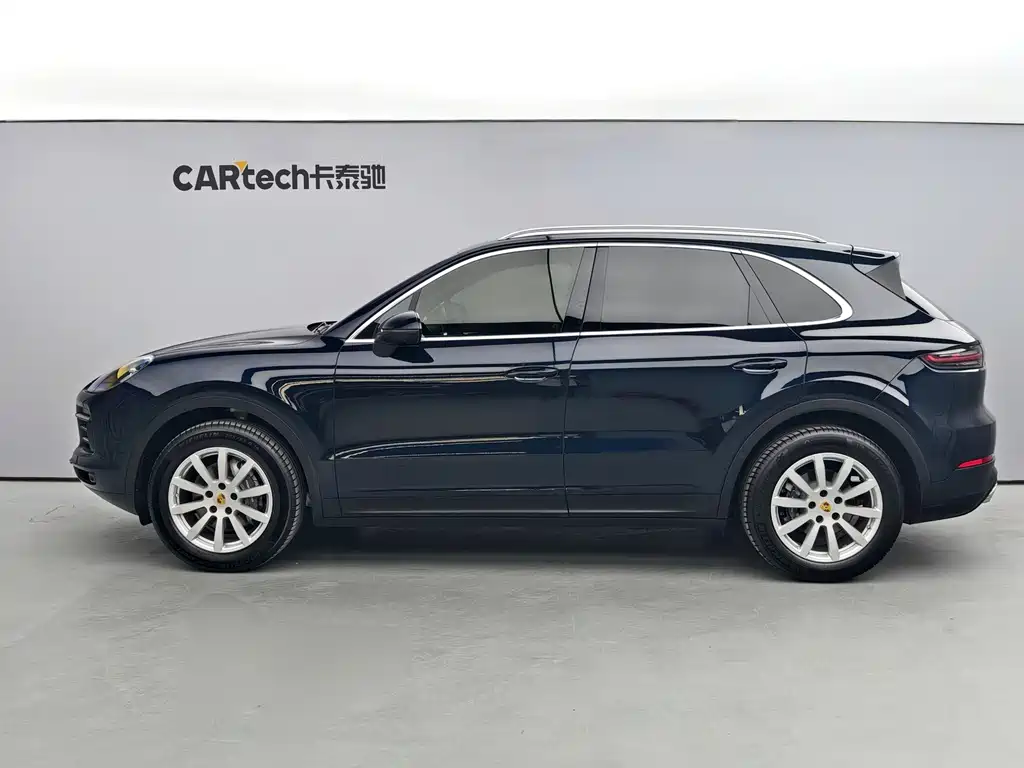 Porsche Cayenne — миниатюра 3