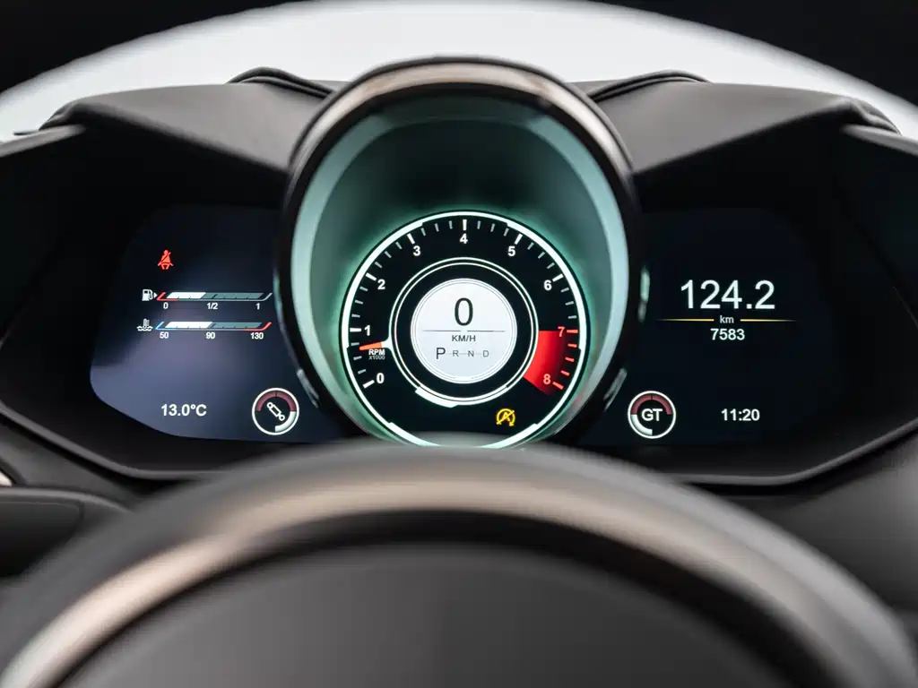 Aston Martin DBS 2022 DBS Superleggera V12 Coupe