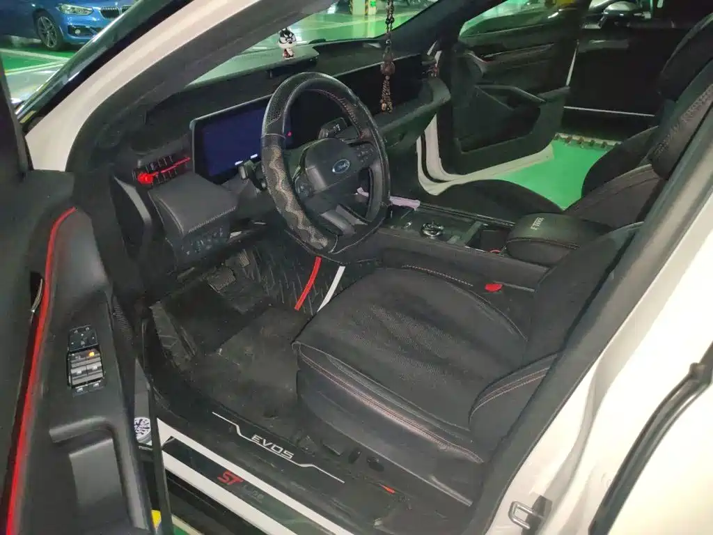 Ford Evos — миниатюра 17