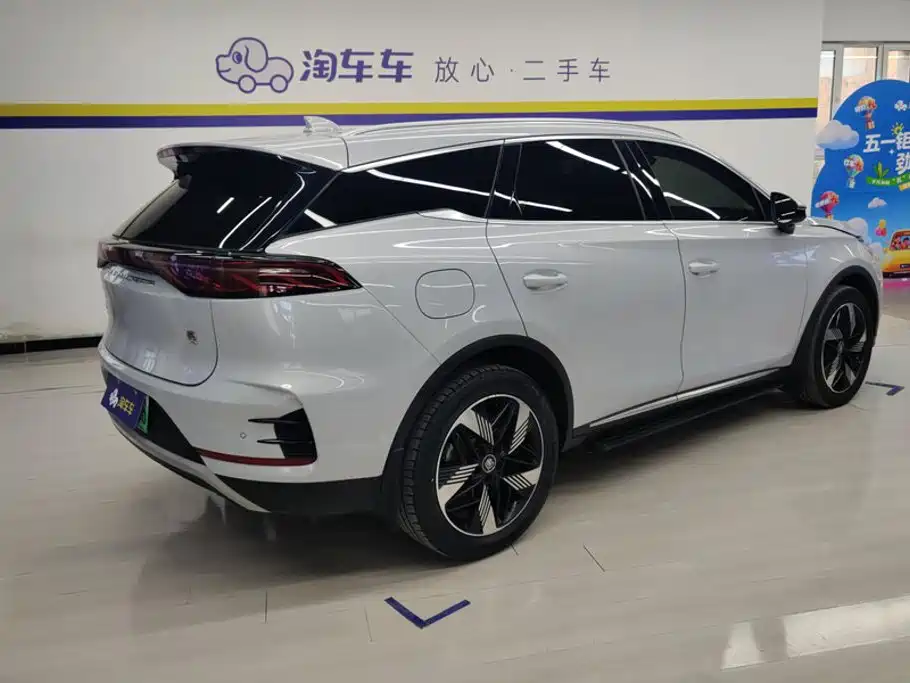 BYD Tang DM - фото 3