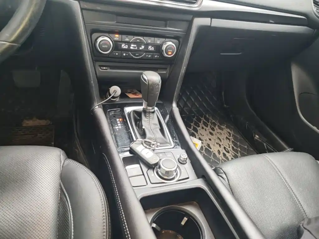 Mazda 3 Axela — миниатюра 14