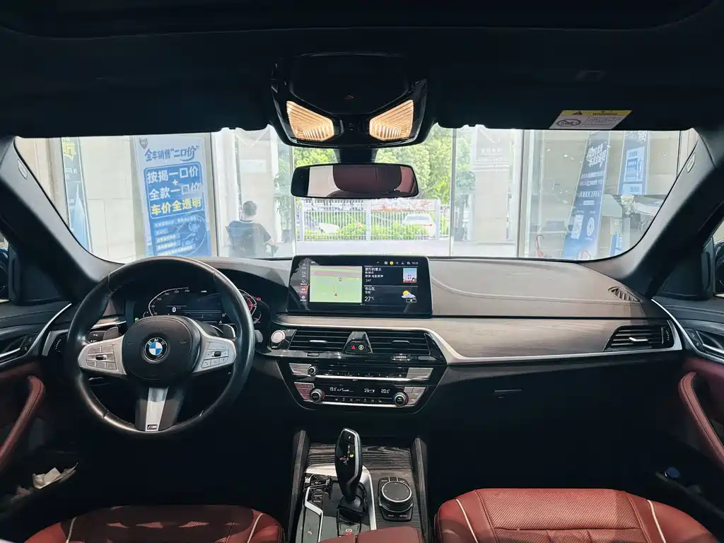BMW 5 Series — миниатюра 5