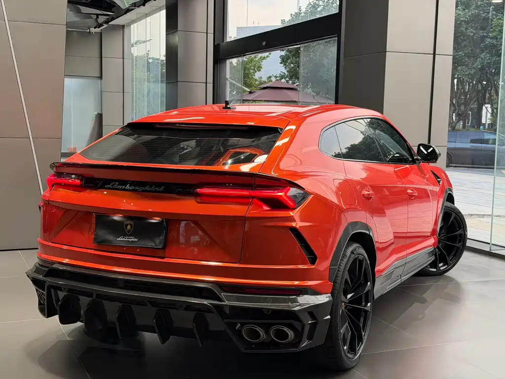 Lamborghini Urus — миниатюра 4