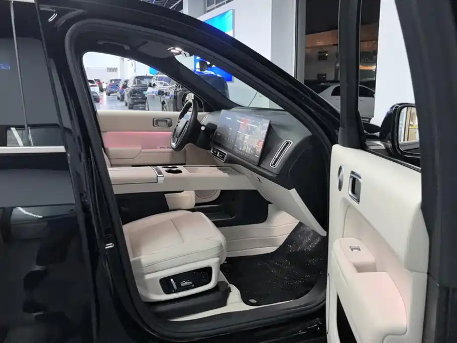Li Auto Li L9 — миниатюра 8
