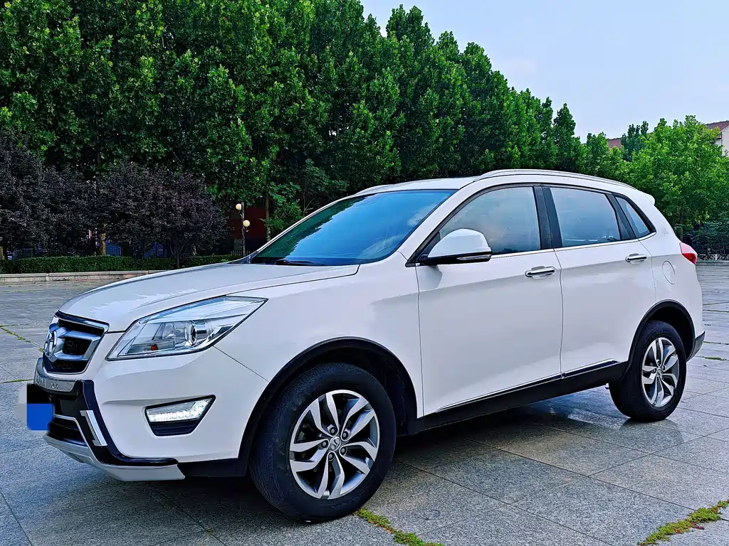 BAIC Senova X65 — миниатюра 8
