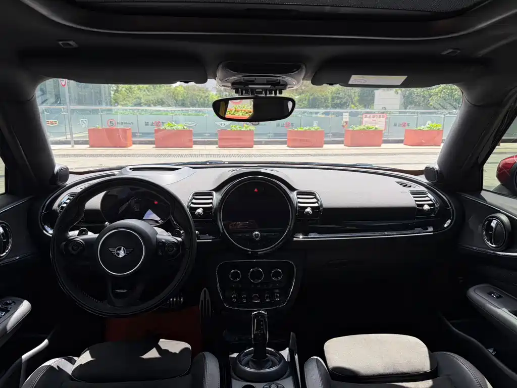 MINI Mini JCW Clubman — миниатюра 5