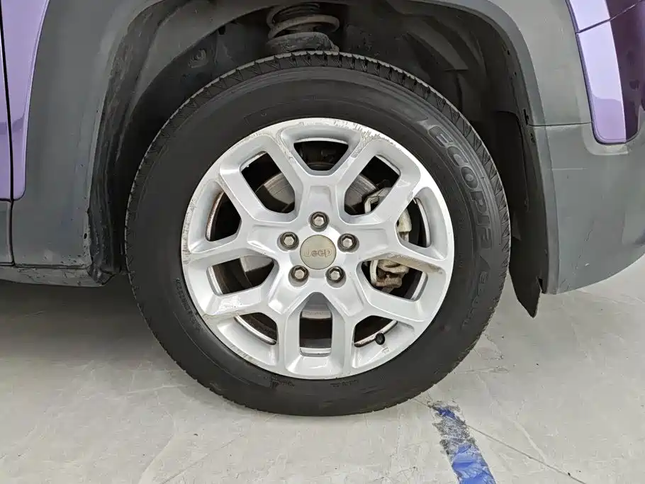 Jeep Renegade — миниатюра 6