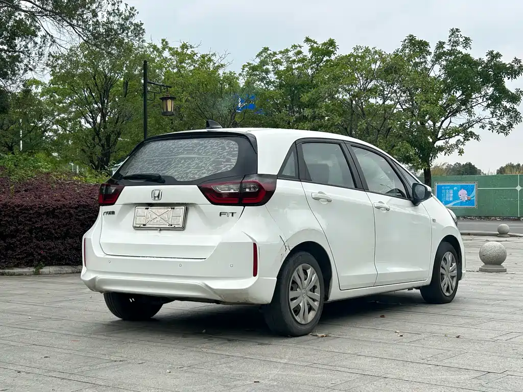 Honda Fit - фото 9