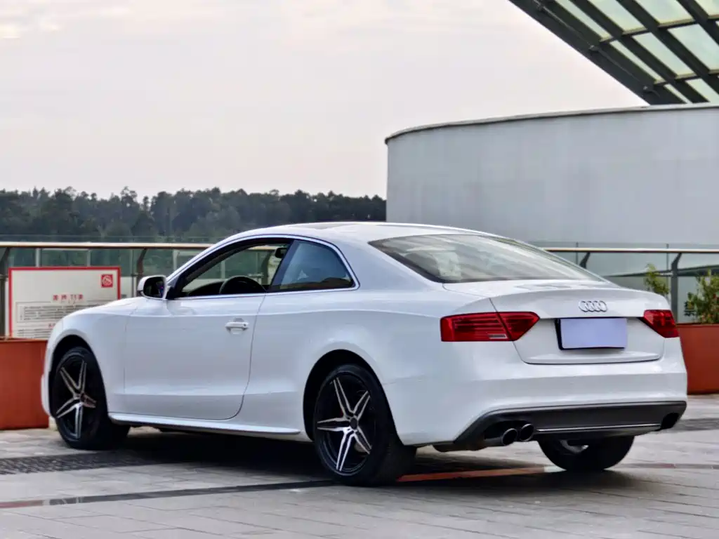 Audi A5 (Import) — миниатюра 7