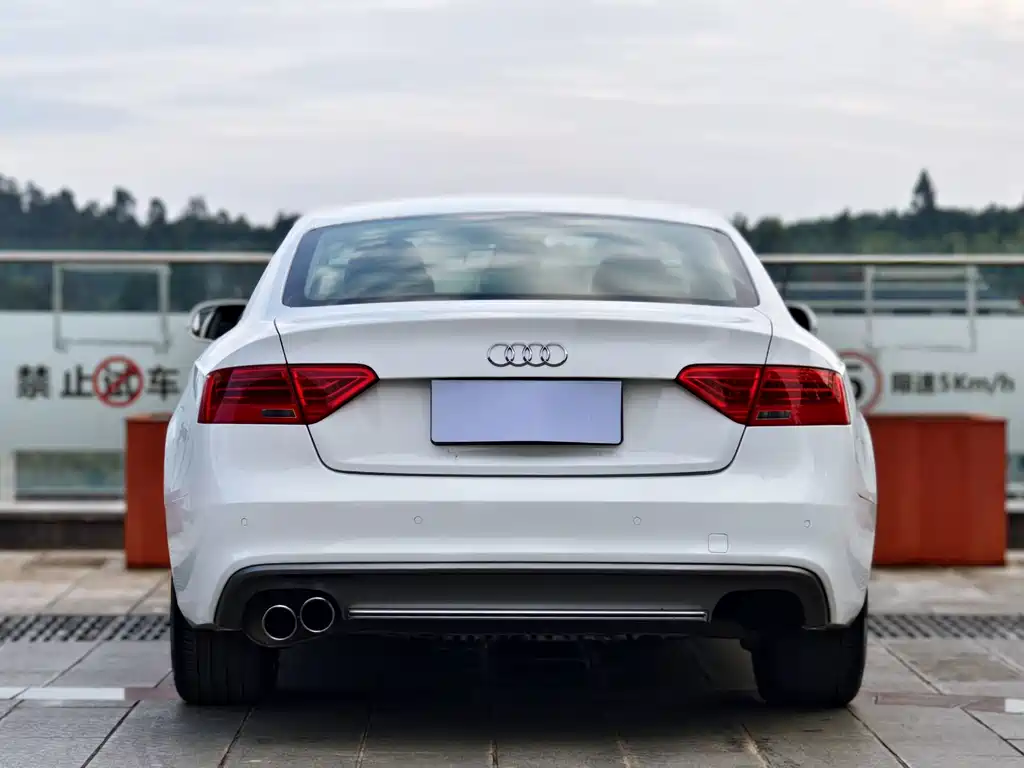 Audi A5 (Import) — миниатюра 8