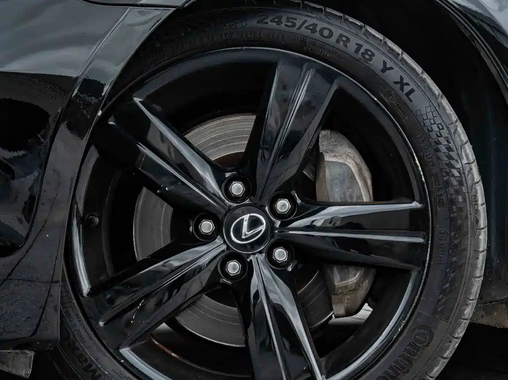Lexus GS — миниатюра 4