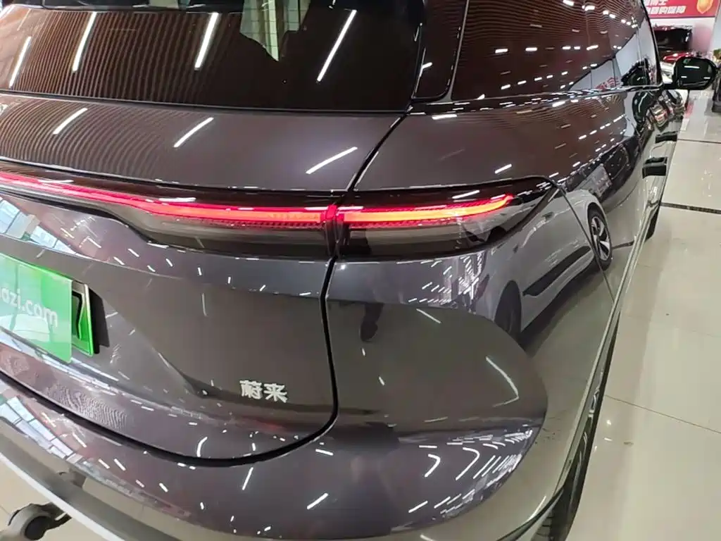 NIO ES6 — миниатюра 8